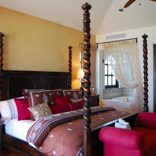 21 bedroom 1 villa estero