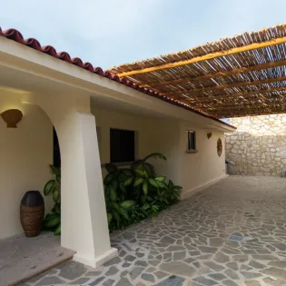 21 exterior villa costa brava