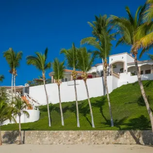 21 exterior villa paraiso
