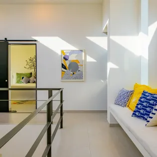21 hallway villa loretta