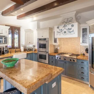 21 kitchen casa corona