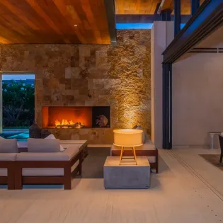 21 living room west enclave 7