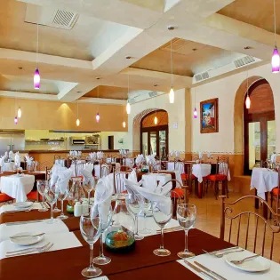 21 tesoro los cabos restaurant