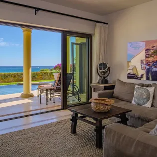 21 villa golondrina living room