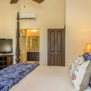 22 bedroom 1 villa las brisas