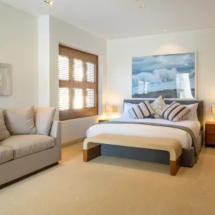 22 bedroom 1 west enclave 8