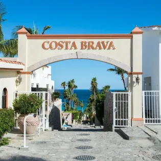 22 exterior villa costa brava