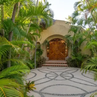 22 exterior villa las rocas