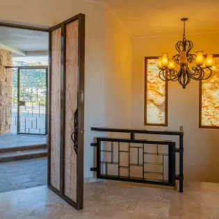 22 hallway casa marisol