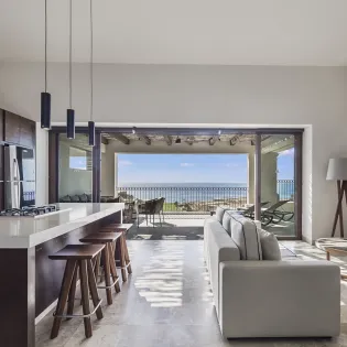 22 hallway live aqua private residences