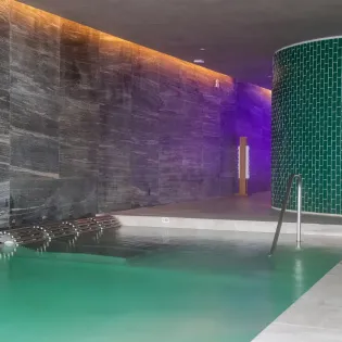 22 pool the club at solaz  luxury villas