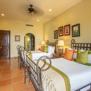 22 villa mariposa bedroomsuite