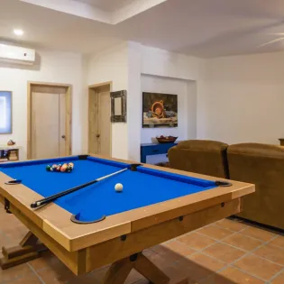 23 game area villa fiesta