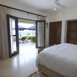 23 villa delfines
