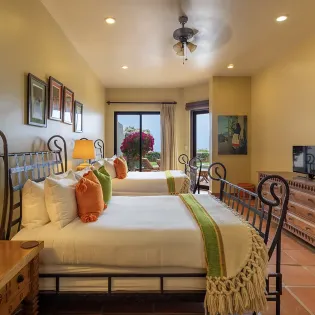 23 villa mariposa bedroom