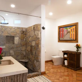 24 bathroom 1 villa ysabel