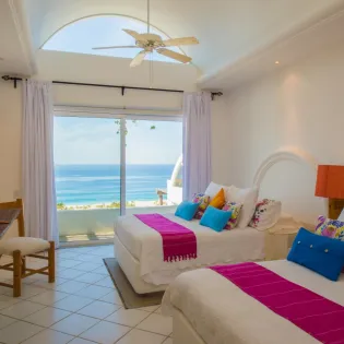 24 bedroom 3 villa cerca del cielo