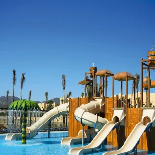 24 exterior riu santa fe