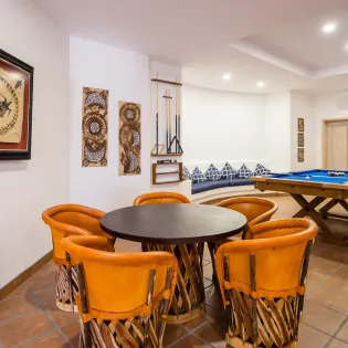 24 game table villa fiesta