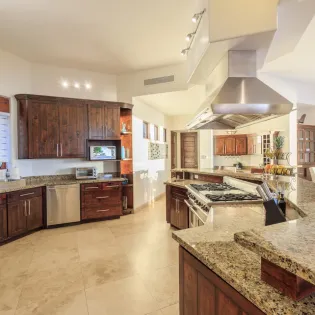 24 kitchen casa bella