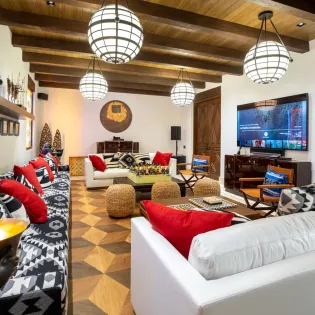 24 living room la datcha