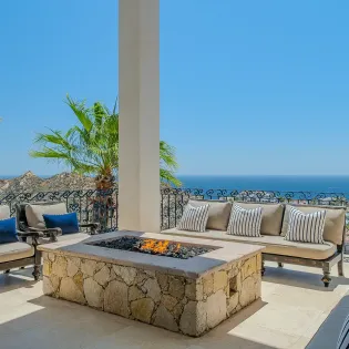 24 villa estrella firepit