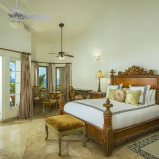 24 villa paraiso bedroomsuite