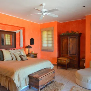 25 bedroom 2 villa marlin