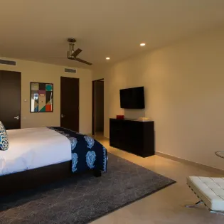 25 bedroom 2 villa pacific west