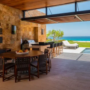 25 dining area west enclave 7