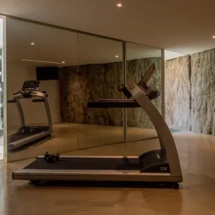25 gym villa finisterra