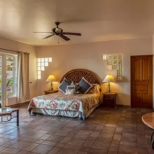 25 villa bougainvillea