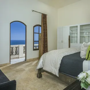 25 villa maria bonita bedroom
