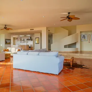 25 villa perla livingroom3