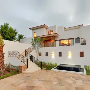 25 vllla bahia de los frailes driveway