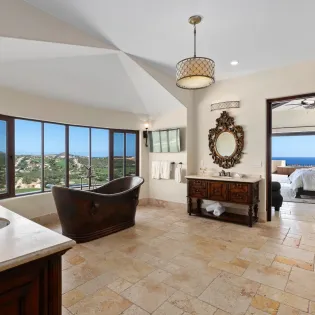 26 bathroom 1 casa kay