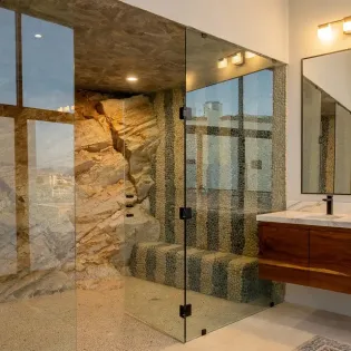 26 bathroom 1 villa chavez