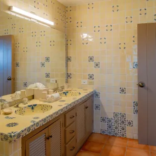 26 bathroom 2 villa bella vista