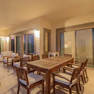 26 dining area villa perdiz
