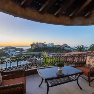 26 exterior villa maria