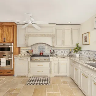 26 kitchen villa marisal