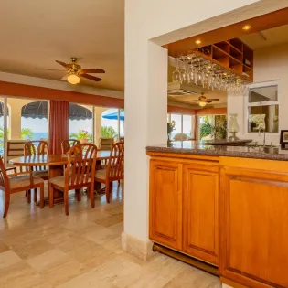 26 kitchen villa miramar