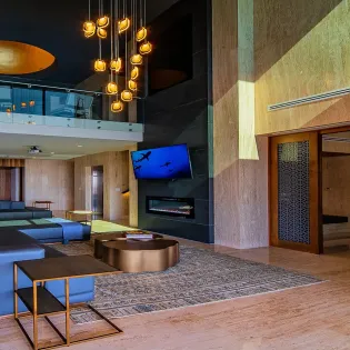 26 maison de cortez living