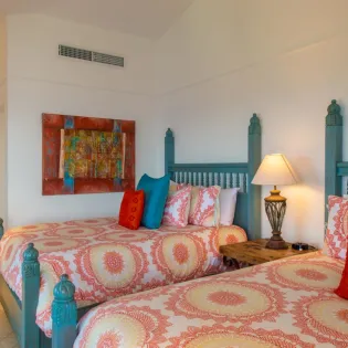 27 bedroom 2 villa grande