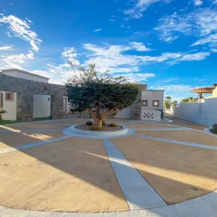 27 exterior casa micana
