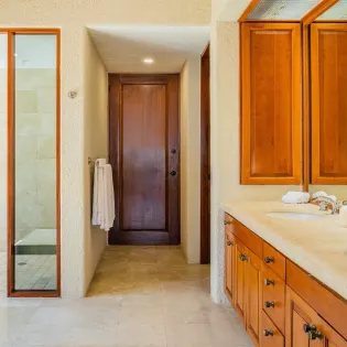 28 bathroom 1 casa brooks
