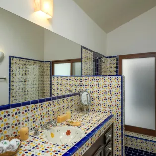 28 bathroom 5 casa edwards