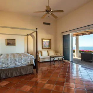 28 bedroom 4 villa perla
