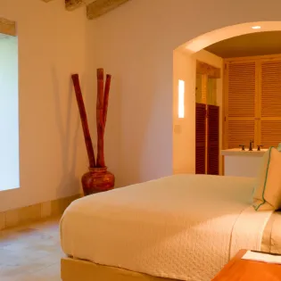 28 bedroom 4 villa piedra blanca