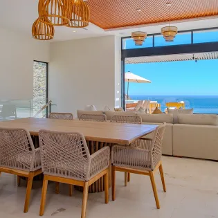 28 calimigos dining 3